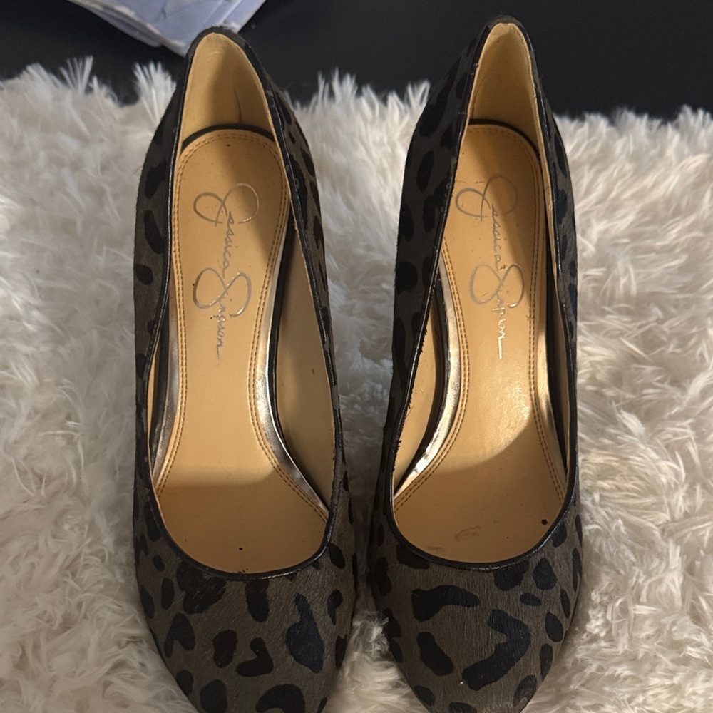 Jessica Simpson Black and Brown Leopard Heels